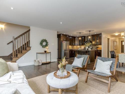 18 Larkview Terrace, Bedford, NS - Indoor Photo Showing Living Room