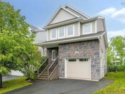 18 Larkview Terrace  Bedford, NS B4B 0P2
