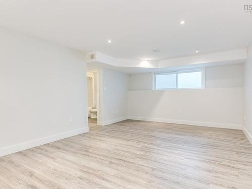 18 Larkview Terrace, Bedford, NS - Indoor