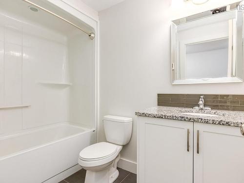 18 Larkview Terrace, Bedford, NS - Indoor Photo Showing Bathroom