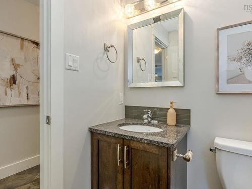 18 Larkview Terrace, Bedford, NS - Indoor Photo Showing Bathroom
