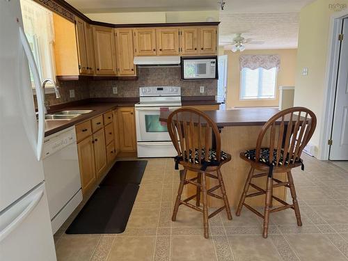 27 Wellington Court, Truro, NS 