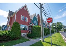 296 Brunswick ST  Fredericton, NB E3B 1G9