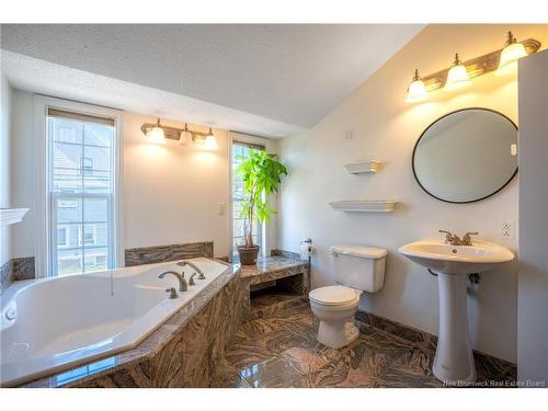 296 Brunswick St, Fredericton, NB 