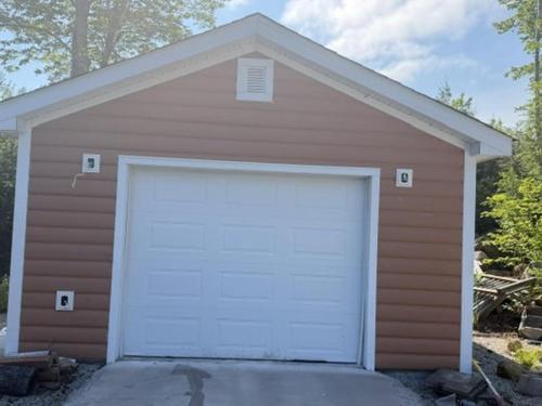 27 Riverside Cove, Chester, NS 