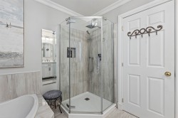 Master Bathroom - 