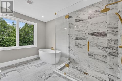Primary Ensuite - 929 7Th Line, Innisfil, ON 