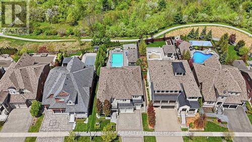 24 Bluff Trail, King, ON 