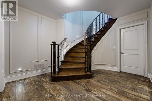 24 Bluff Trail, King, ON 