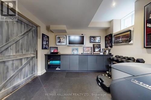 24 Bluff Trail, King, ON 