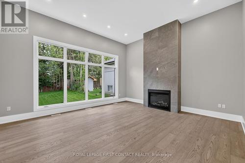 Family Room - 933 7Th Line, Innisfil, ON 