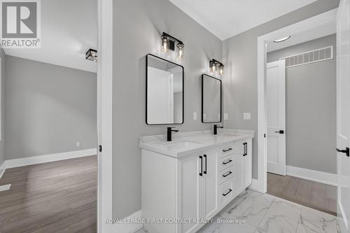 Shared Bath - 933 7Th Line, Innisfil, ON 