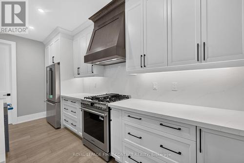Kitchen - 933 7Th Line, Innisfil, ON 
