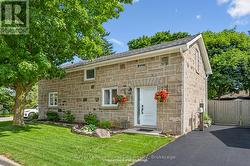 470 PERTH STREET  Centre Wellington (Fergus), ON N1M 2S7