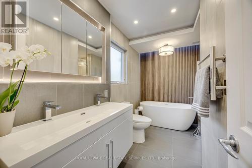 300 Canital Court, Mississauga, ON 