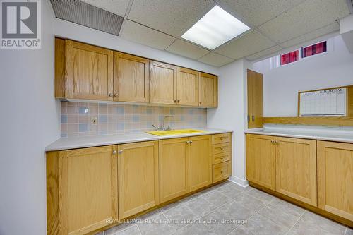 300 Canital Court, Mississauga, ON 