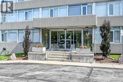 40 HARRISFORD Street Unit# 1107  Hamilton, ON L8K 6N1