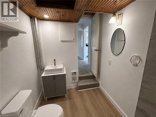 62 Samuelson Street, Cambridge, ON - Indoor Photo Showing Bathroom