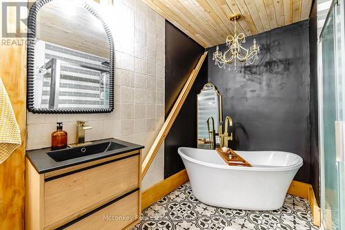 3413 Wallace Point Road, Otonabee-South Monaghan, ON 