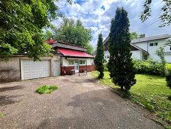 475 Scotia ST  Winnipeg, MB R2V 1X9