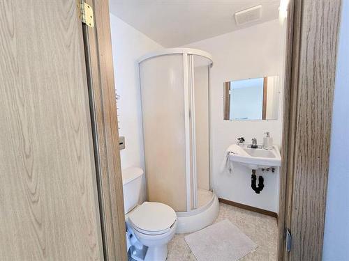 64 Lakeview Rd, Matheson Island, MB 