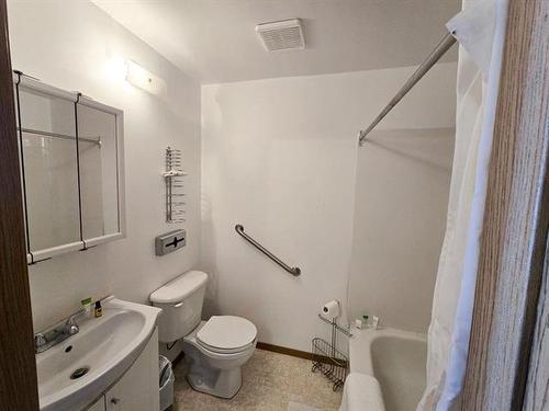 64 Lakeview Rd, Matheson Island, MB 