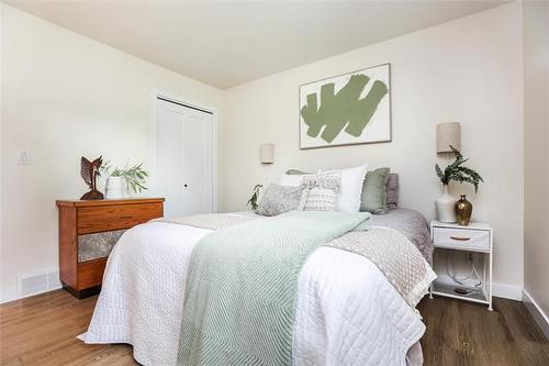 339 Gilmore Ave, Winnipeg, MB 