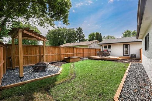 339 Gilmore Ave, Winnipeg, MB 