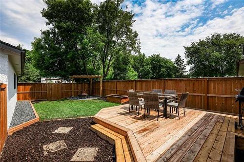 339 Gilmore Ave, Winnipeg, MB 