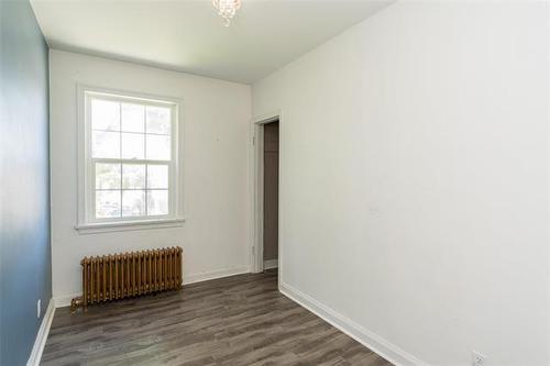 232 Cathedral Ave, Winnipeg, MB 