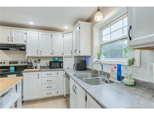 5 Sinclair St, Saint Stephen, NB 