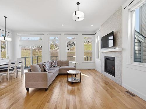 309 Fleetview Drive, Halifax, NS 