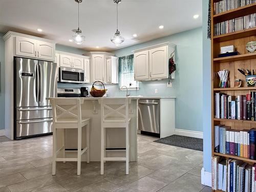 6 Smith Avenue, Springhill, NS 