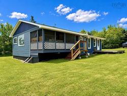43 Seagull Lane  Tidnish Cross Roads, NS B4H 3X9