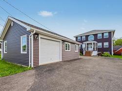 42 MacRae Ave Avenue Sydney River, NS B1S 1M2