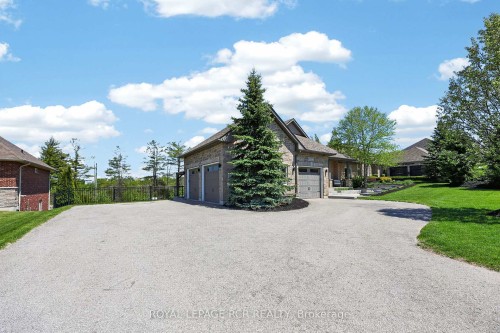 78 Glenhuron Drive, Springwater, ON 