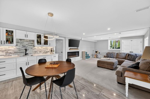 78 Glenhuron Drive, Springwater, ON 