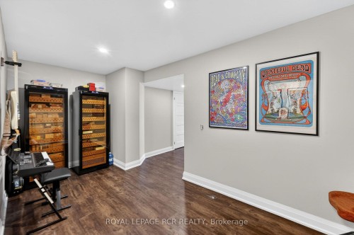 78 Glenhuron Drive, Springwater, ON 