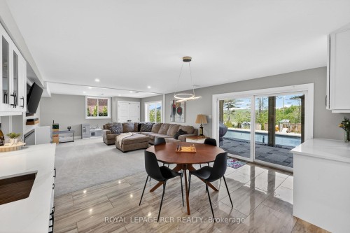 78 Glenhuron Drive, Springwater, ON 