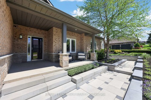 78 Glenhuron Drive, Springwater, ON 