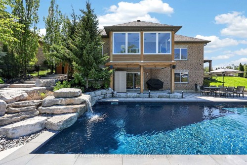 78 Glenhuron Drive, Springwater, ON 