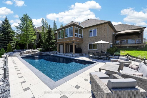 78 Glenhuron Drive, Springwater, ON 