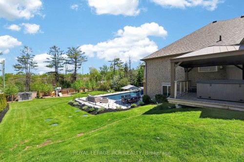 78 Glenhuron Drive, Springwater, ON 