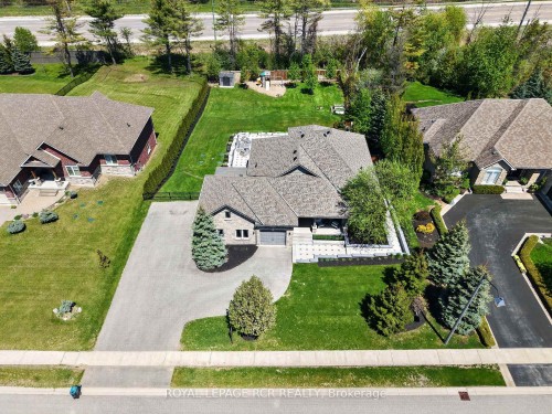 78 Glenhuron Drive, Springwater, ON 