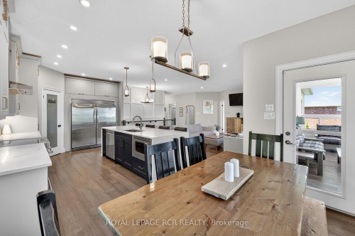 78 Glenhuron Drive, Springwater, ON 