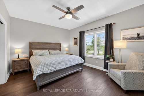 78 Glenhuron Drive, Springwater, ON 