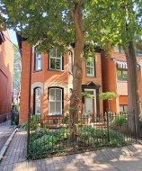 Upper-47 Gloucester Street  Toronto, ON M4Y 1L8