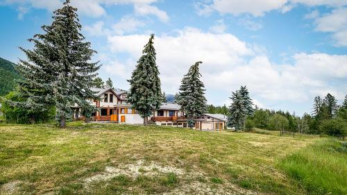 1084 Simmons Road, Creston, BC 