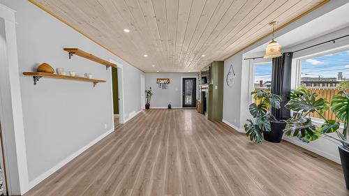416 16Th Avenue, Cranbrook, BC 