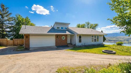 7292 Mountridge Road  Vernon, BC V1B 3S8